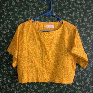 🥑 Cute Vintage Yellow Crop Top!